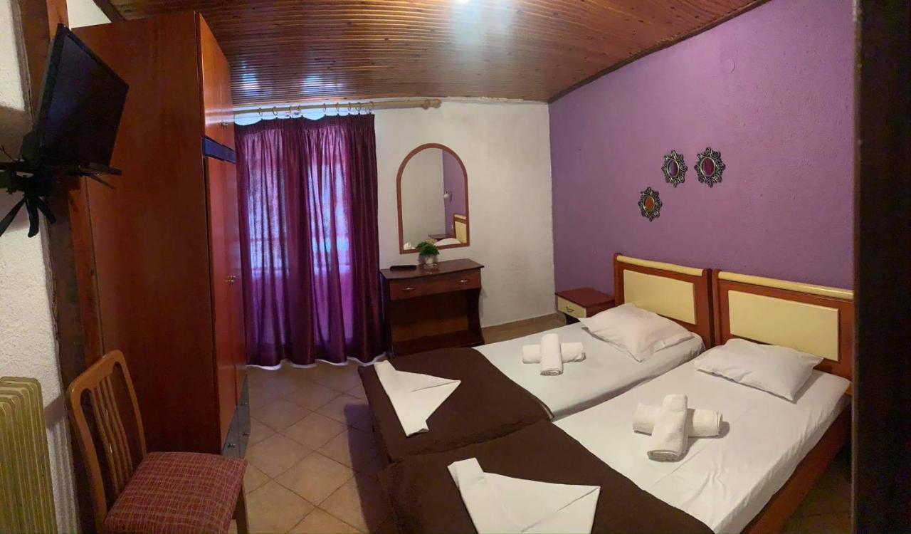 Hotel Dora Sarti Exteriér fotografie